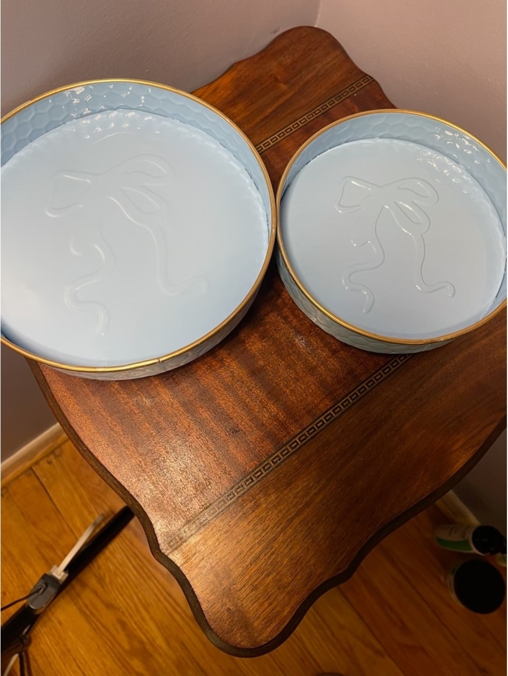 Set of 2 Trinket Trays Blue Metal w/Bow Accents Decor